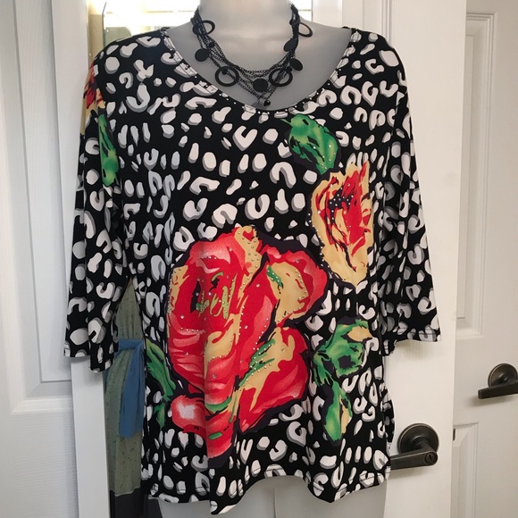 🌟Valentina Top 🌟Small - Picture 6 of 8